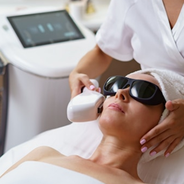 Enhancing Esthetician-Client Connections_ The Power of the Dermasound Machine